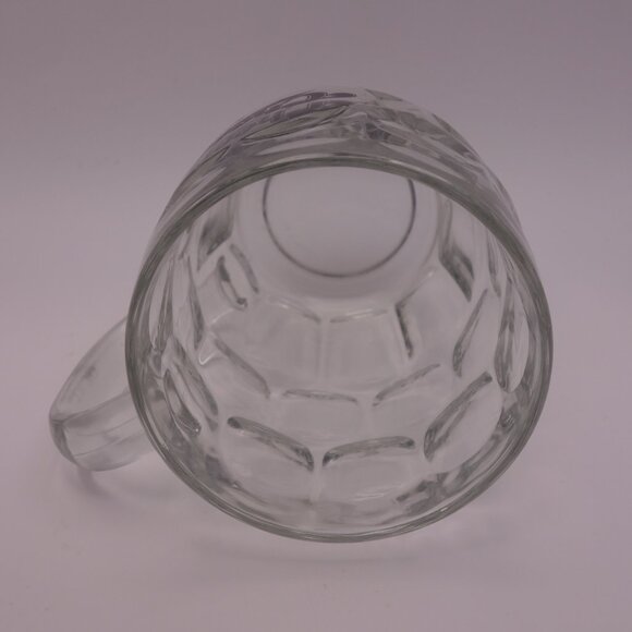 Cheers Boston Circle Beer Glass with Handle - Picture 10 of 13